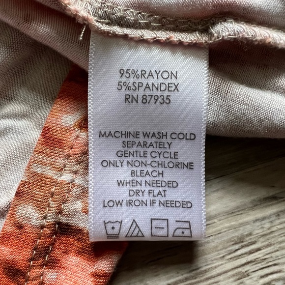 LOGO layers : pink patterned tunic tank - Picture 6 of 8